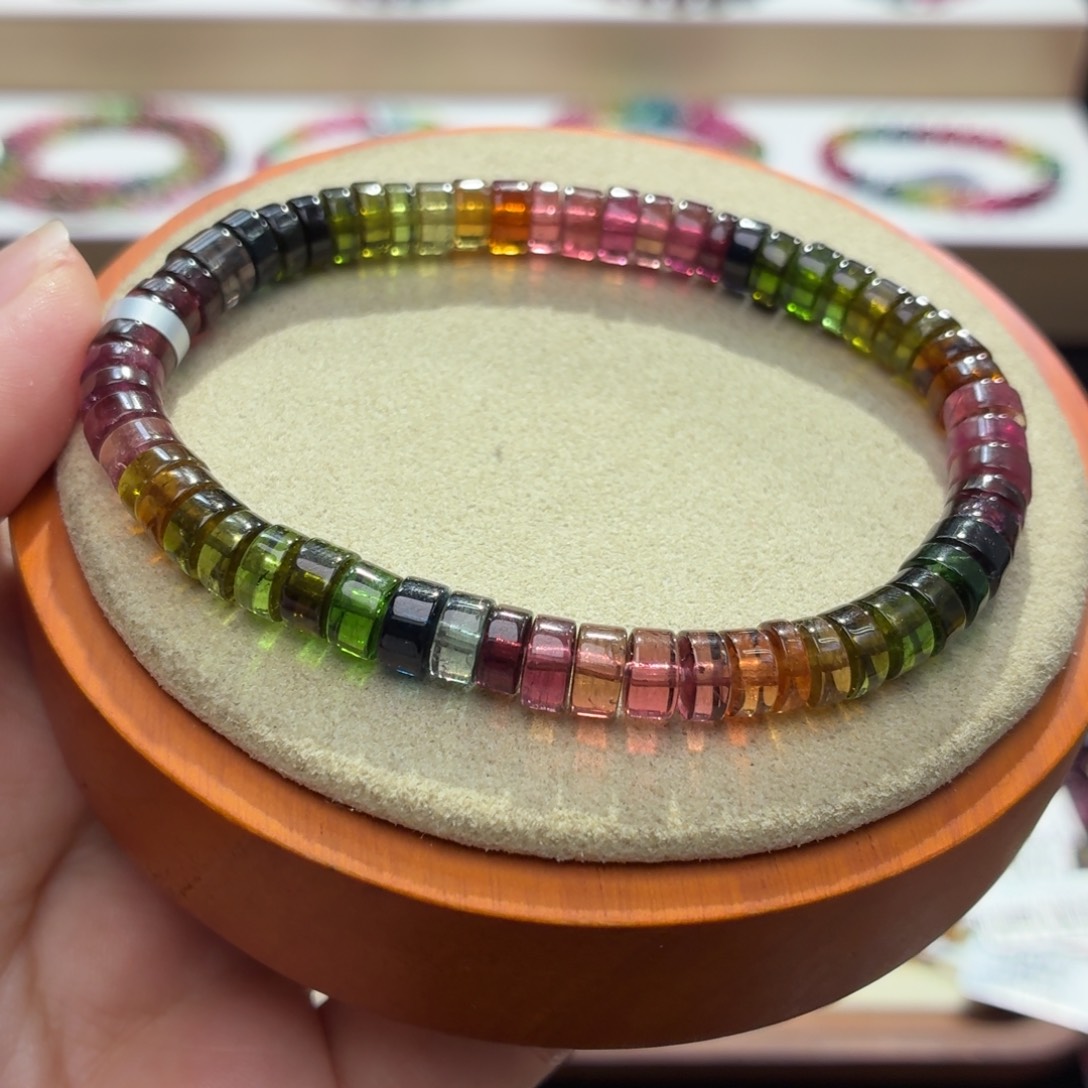 未镶嵌碧玺手串两天看货期