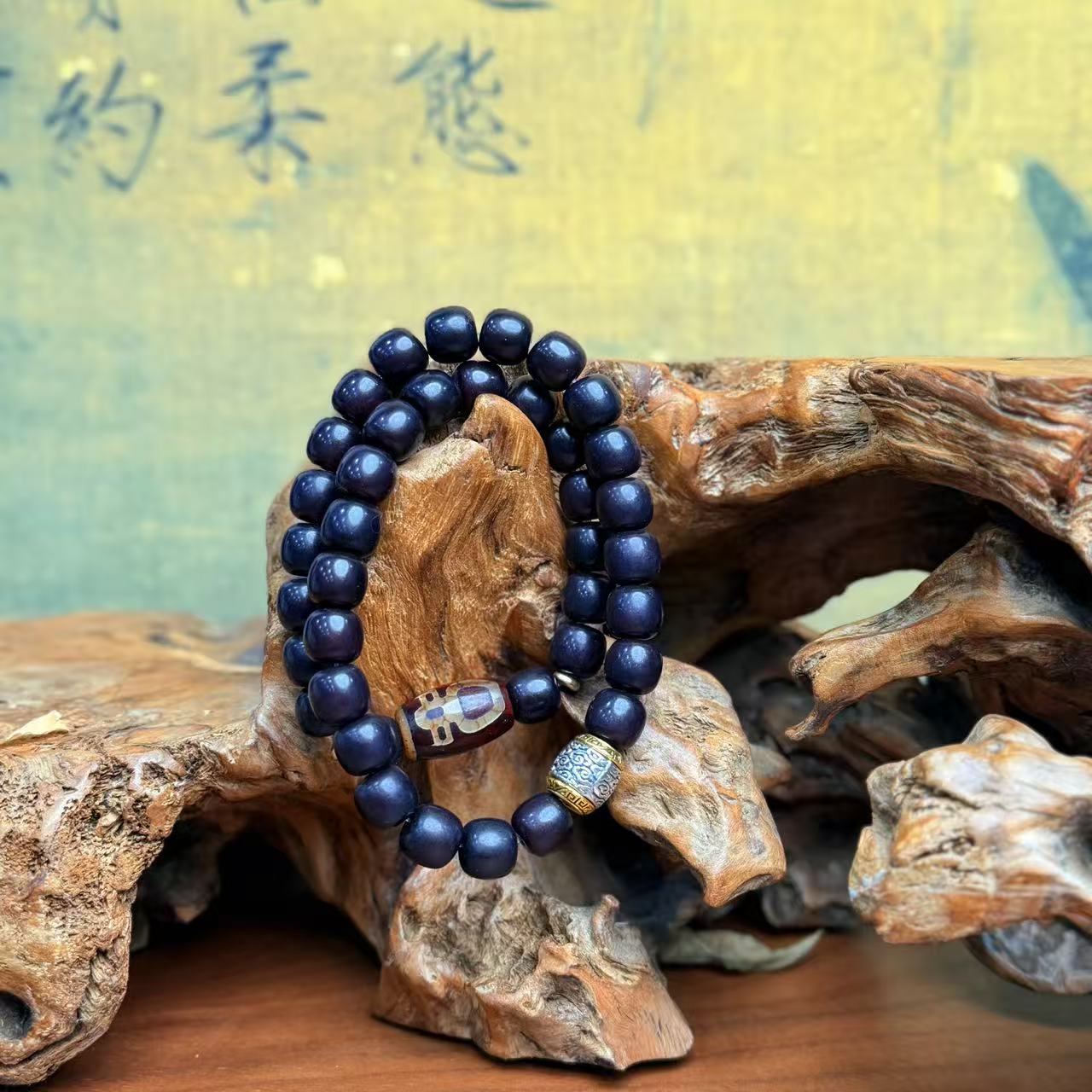 DP 1169-10*11黑菩提+西藏财神装饰+祥云隔珠菩提（无礼盒）