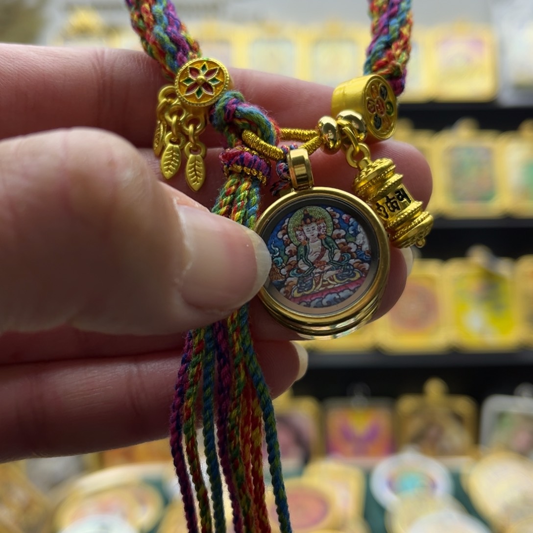 用****0唐卡是一个人在一