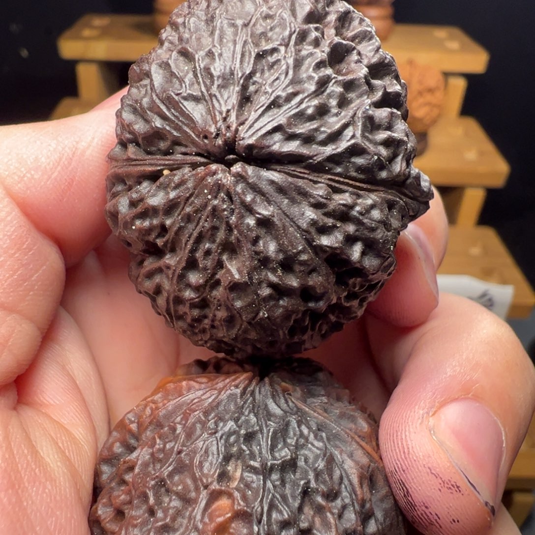 吊坠文玩核桃荔枝纹铁狮子43mm