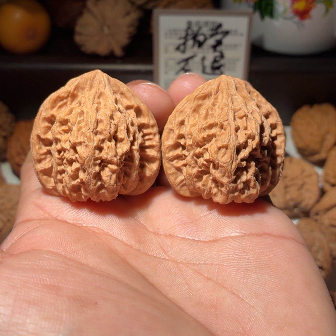 文玩核桃吊坠火焰 40全品