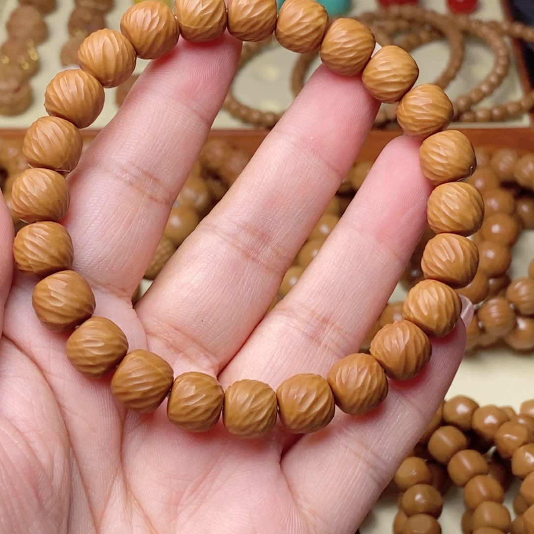 猴头核桃手串半**年今天