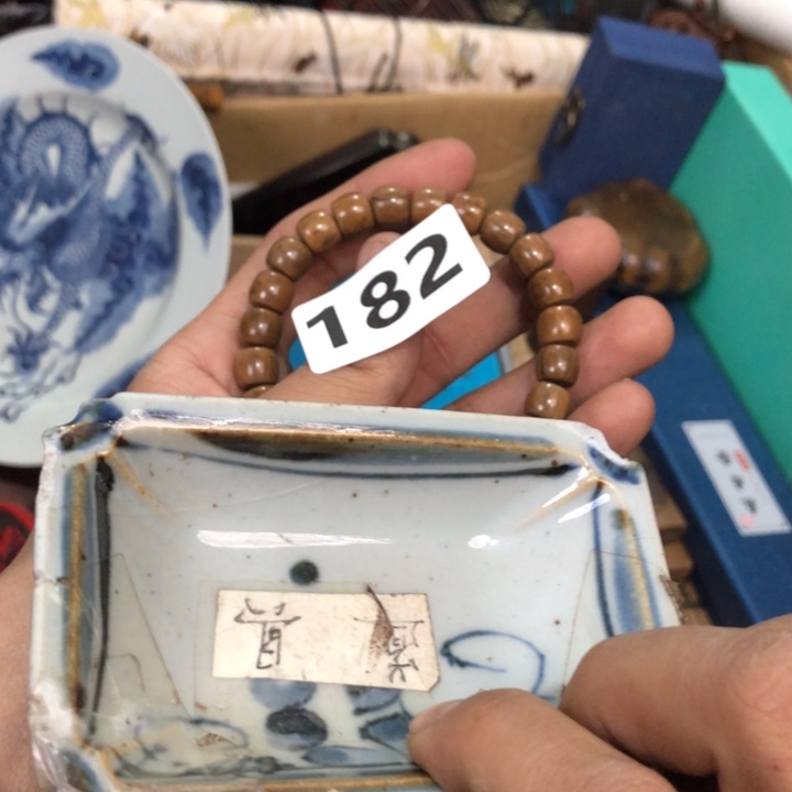 陶瓷孤品单件车里拍