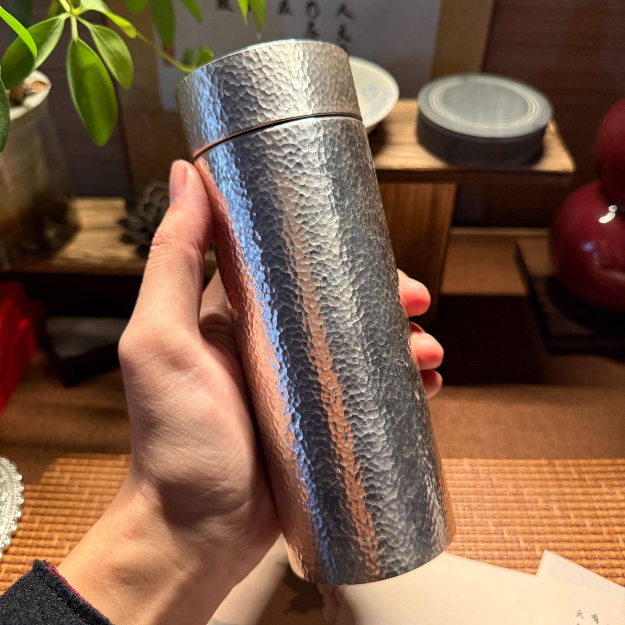 足银银制品 锤纹纯银杯内外足银999男女送礼泡茶隔热食用银水杯