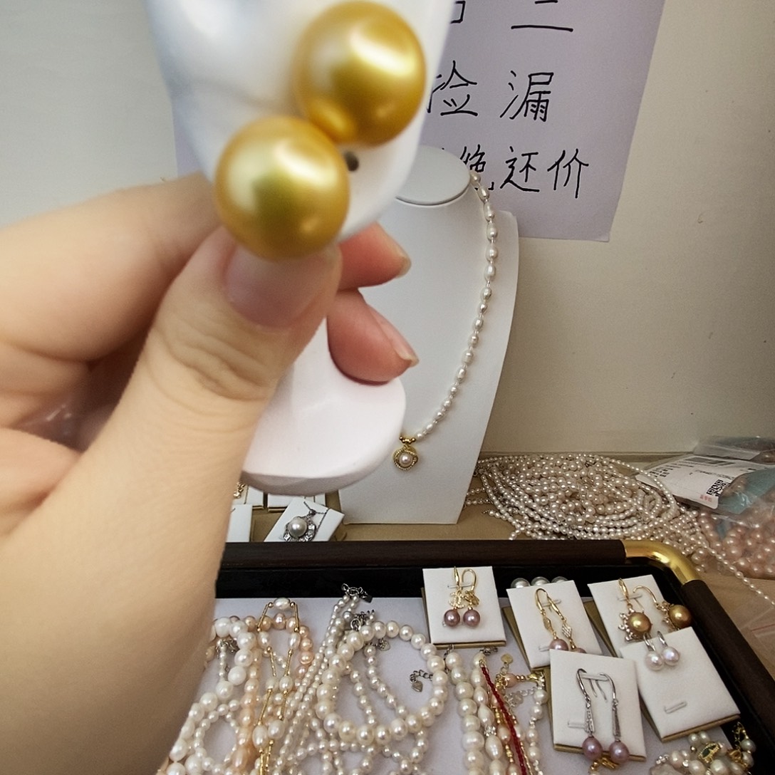 淡水珍珠耳饰合金