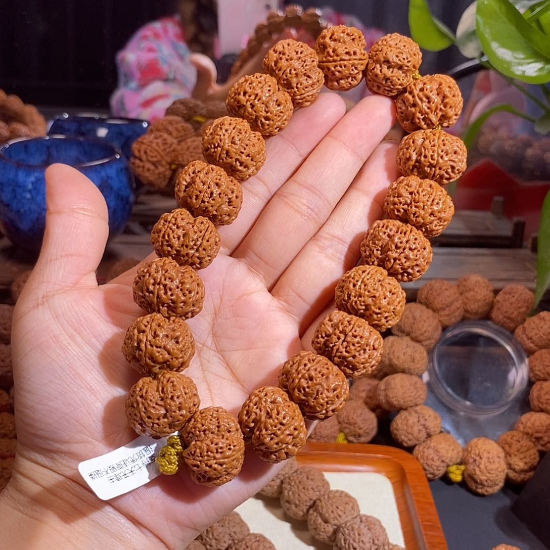 金刚菩提手串一***界树王手持22mm