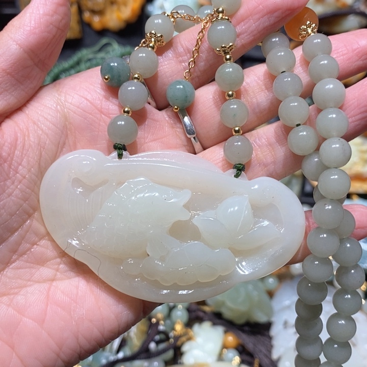 岫玉毛衣链未镶嵌