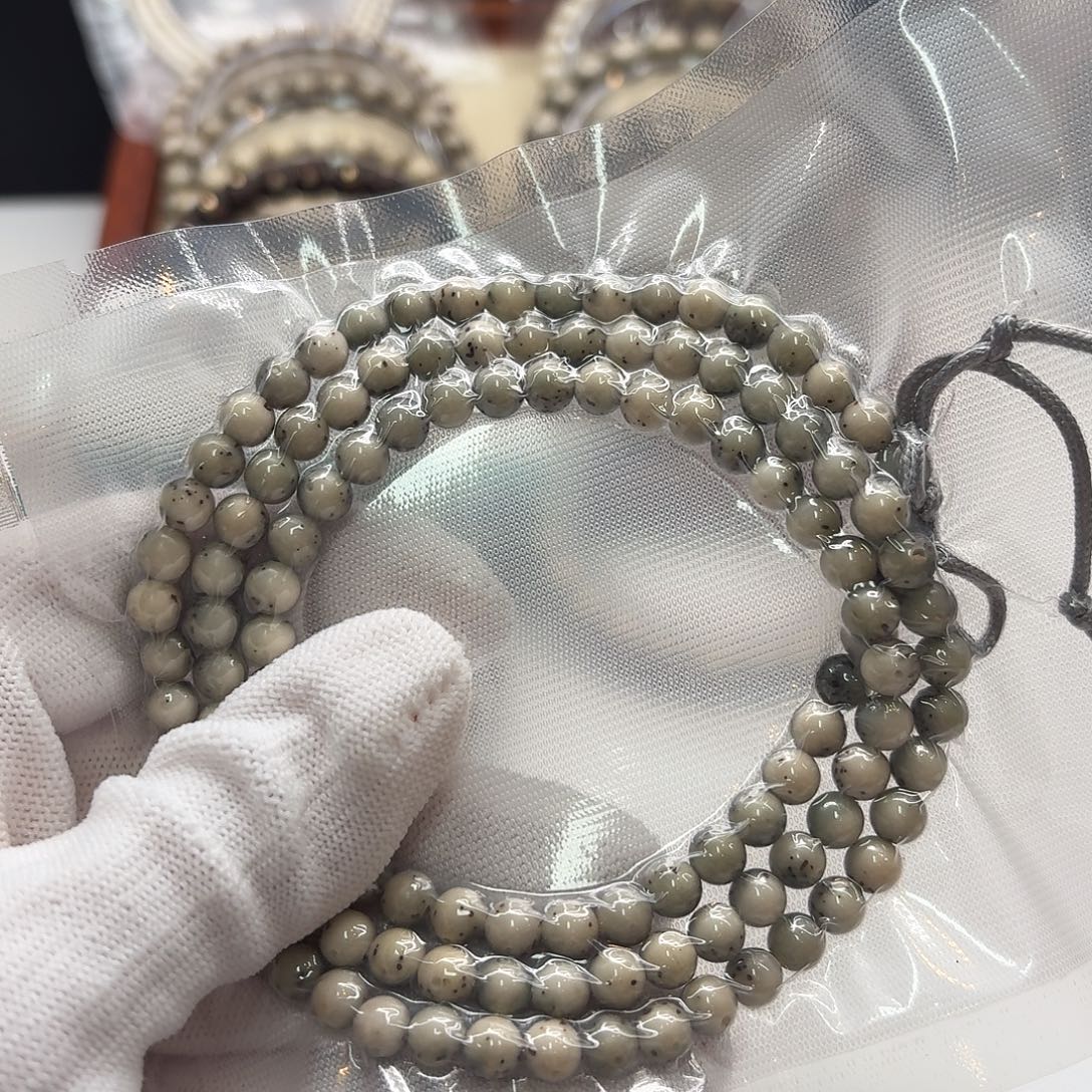 星月菩提吊坠105梵天冰白绿背通体龙蛋6圆108