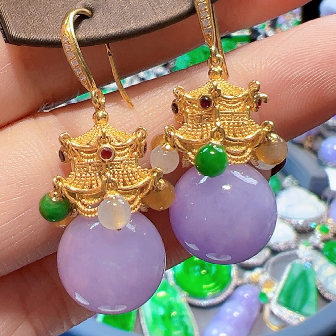 翡翠耳饰18K金镶嵌签收后24小时鉴赏期