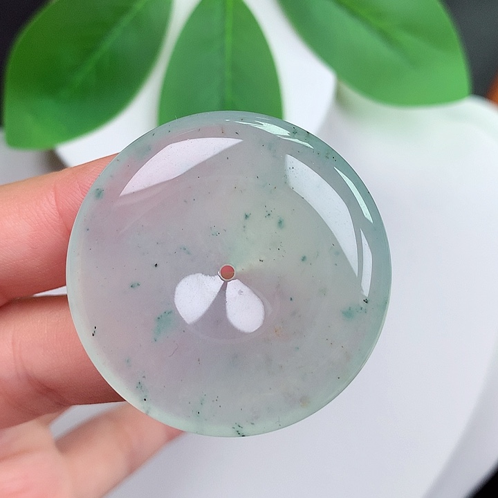 颈饰未镶嵌翡翠平安扣 38x7.4mm