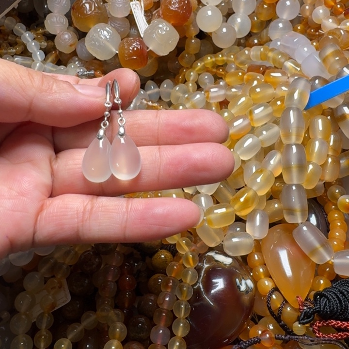 玛瑙/玉髓颈饰未镶嵌?****?0011