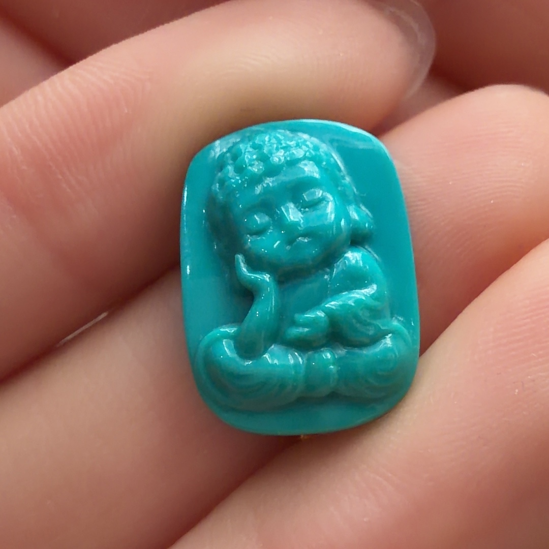 绿松石未镶嵌颈饰