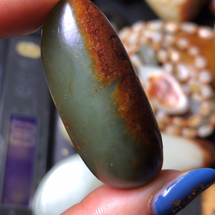 和田玉未镶嵌珠宝奇石