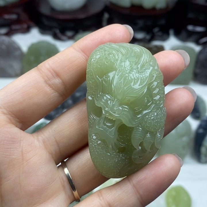 和田玉未镶嵌颈饰21