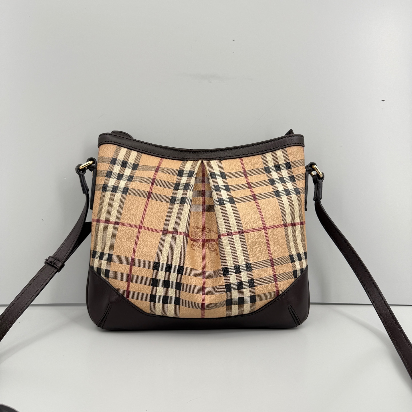 95新 BURBERRY/博柏利 优选/棕拼战马格纹斜挎包/25×24/Z121122
