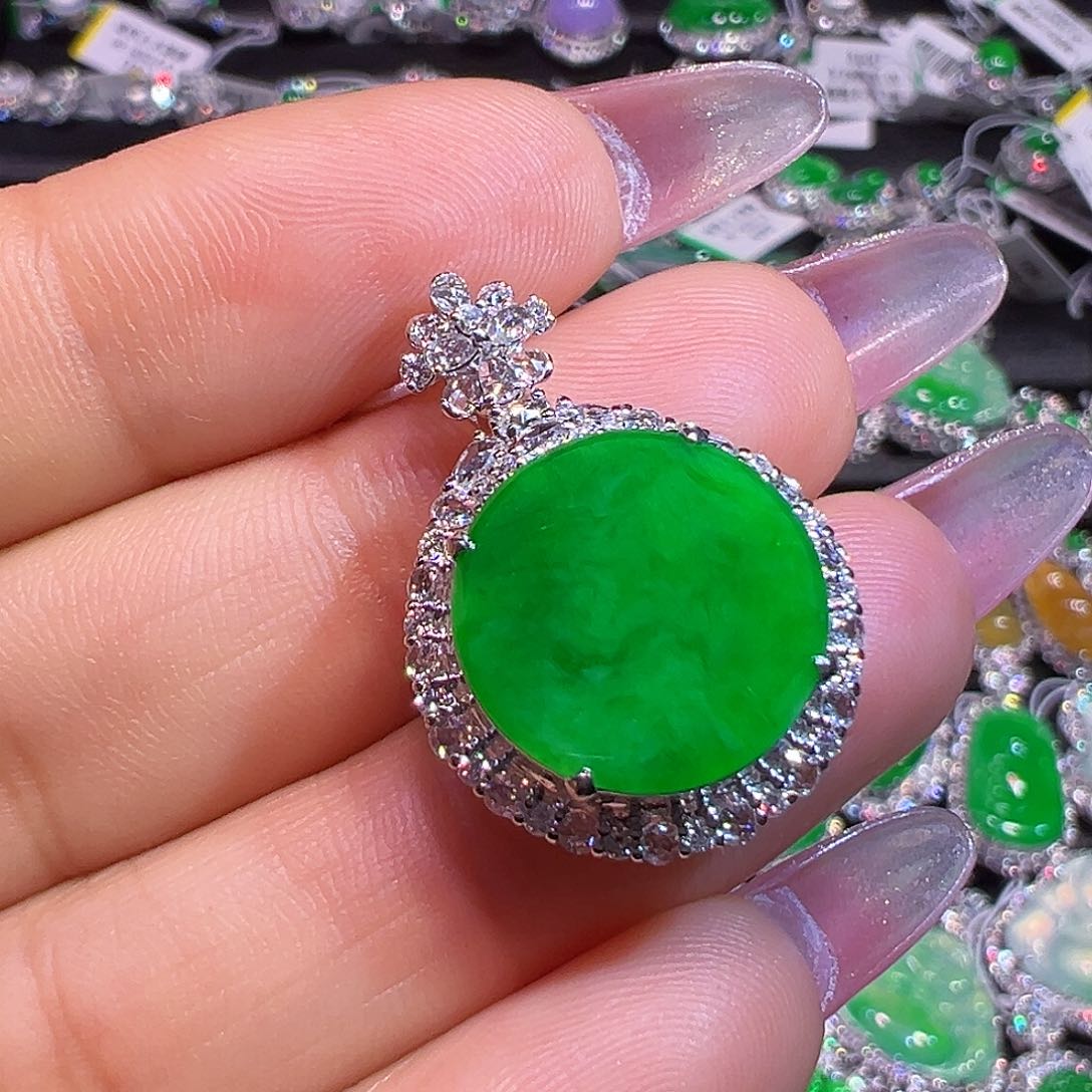 翡翠18K金镶嵌吊坠(不含链)翡翠