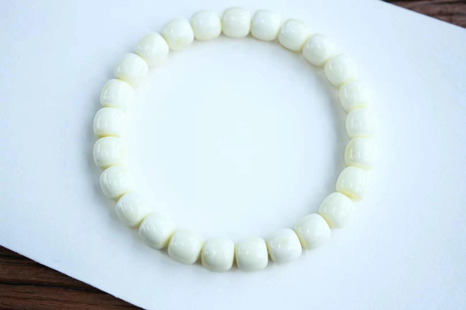 同料8.5mm精品顺白无纹瓷白老型手串，精工绕指柔全品9.37克