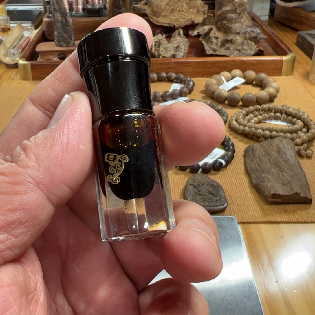 伍 马拉ok香氛 1克装