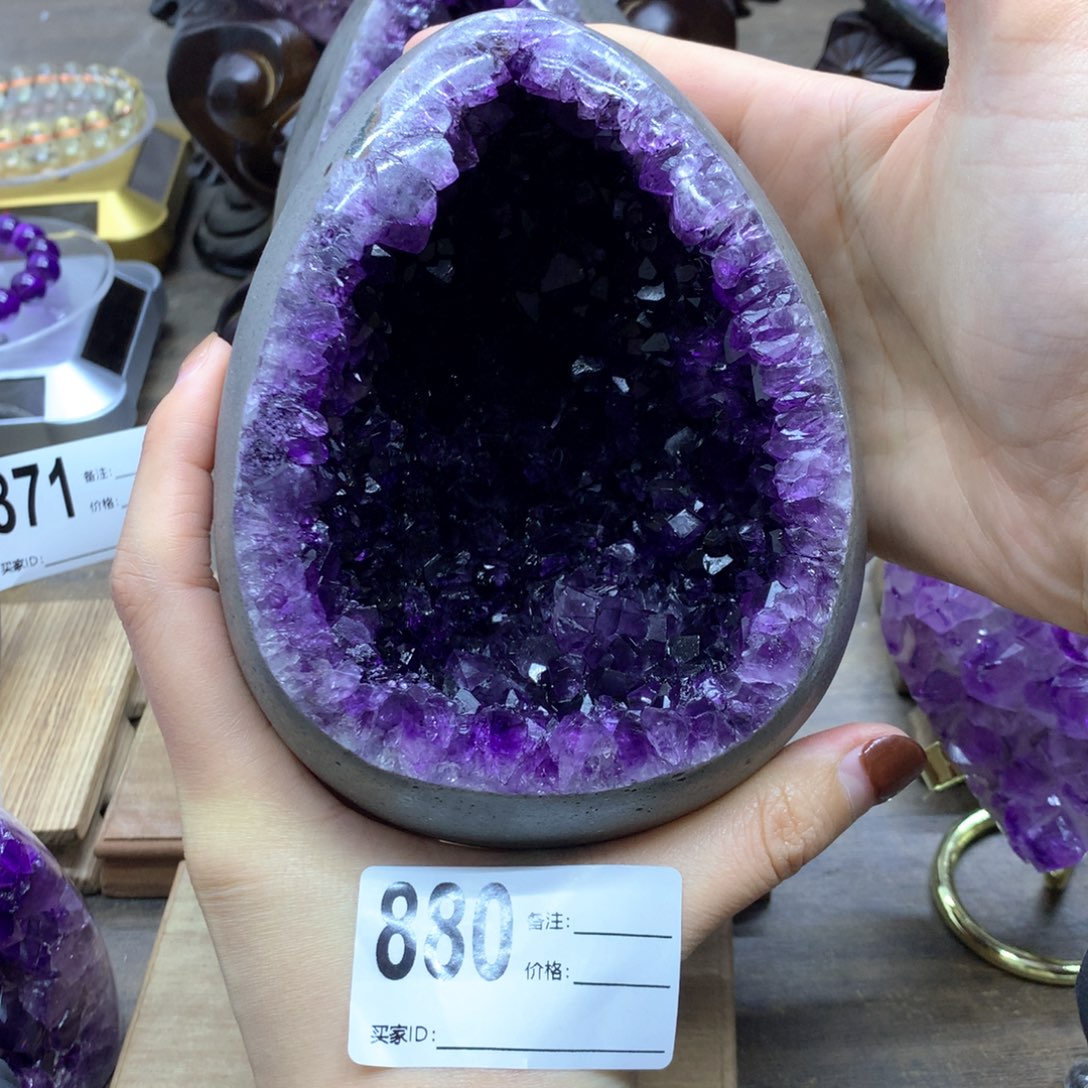 紫晶大型摆件（非配饰）未镶嵌咖**糕