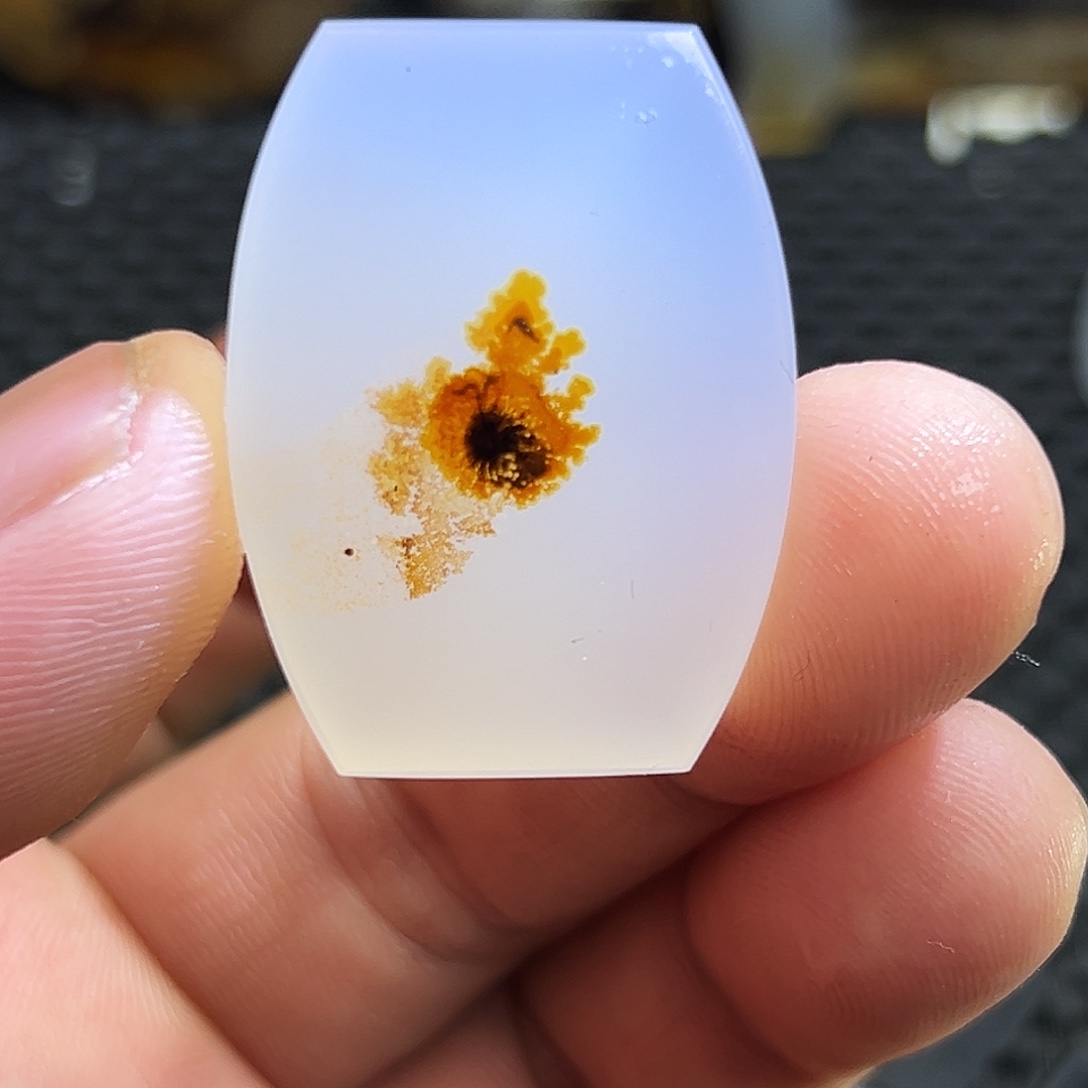 七***涵玛瑙/玉髓未镶嵌珠宝半成品