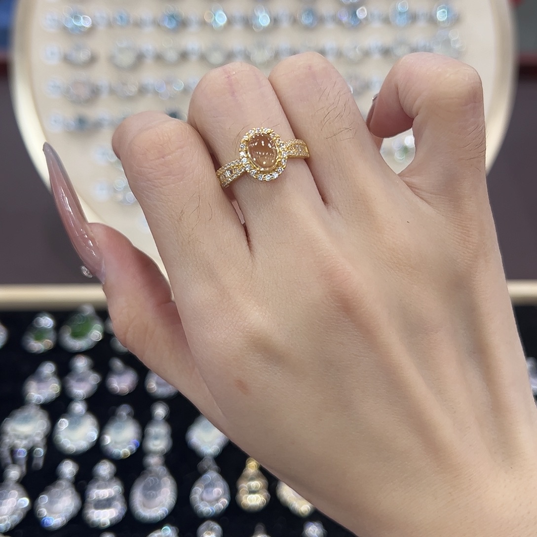 李***丽戒指银S925镶嵌黄晶