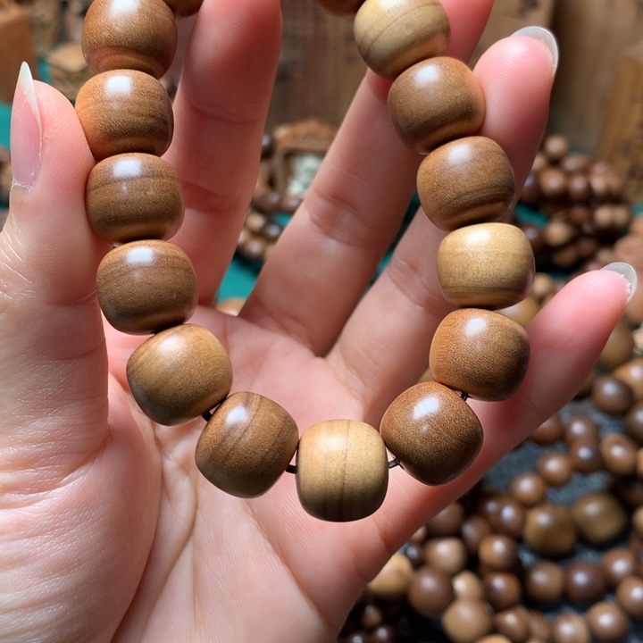 檀香木手串/手链枫*老山檀香1.3*1.4瑕疵