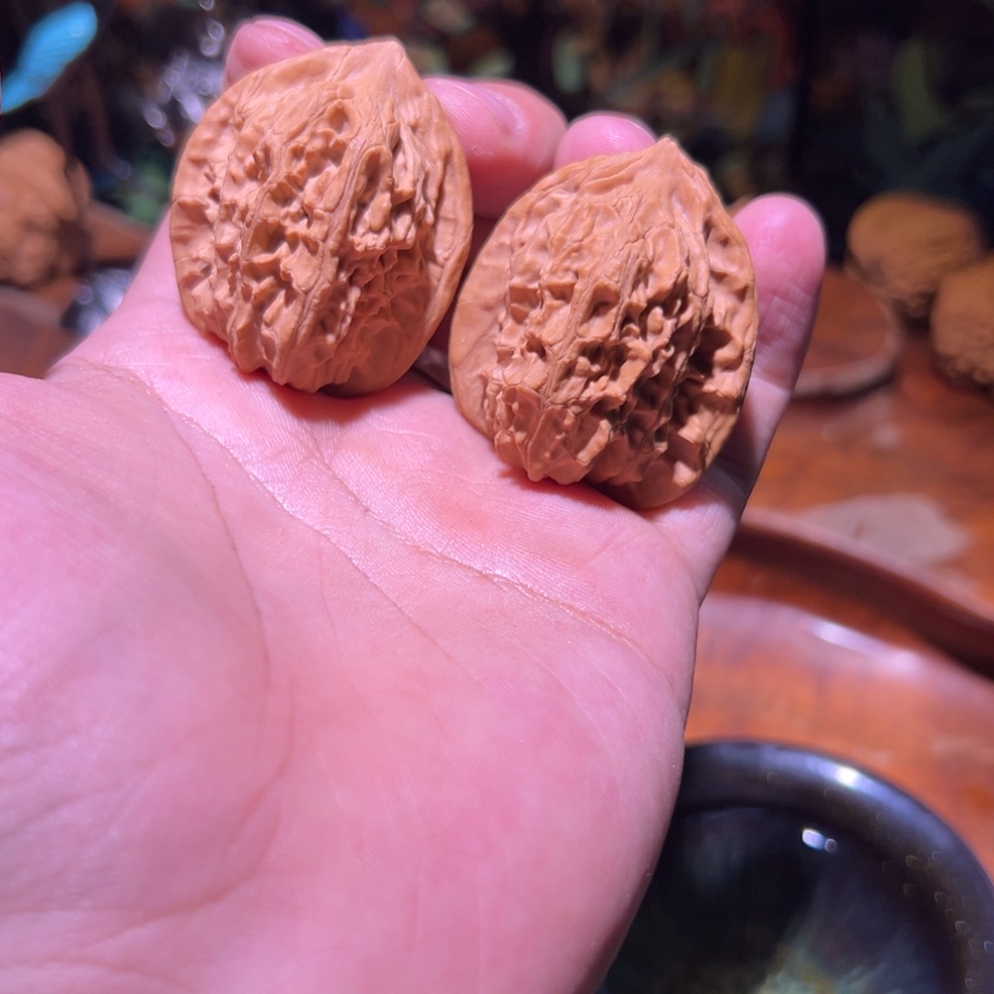 吊坠文玩核桃37全品沙地磨盘一对