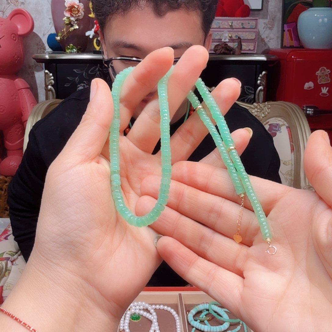 石英质玉项链18K金镶嵌项链