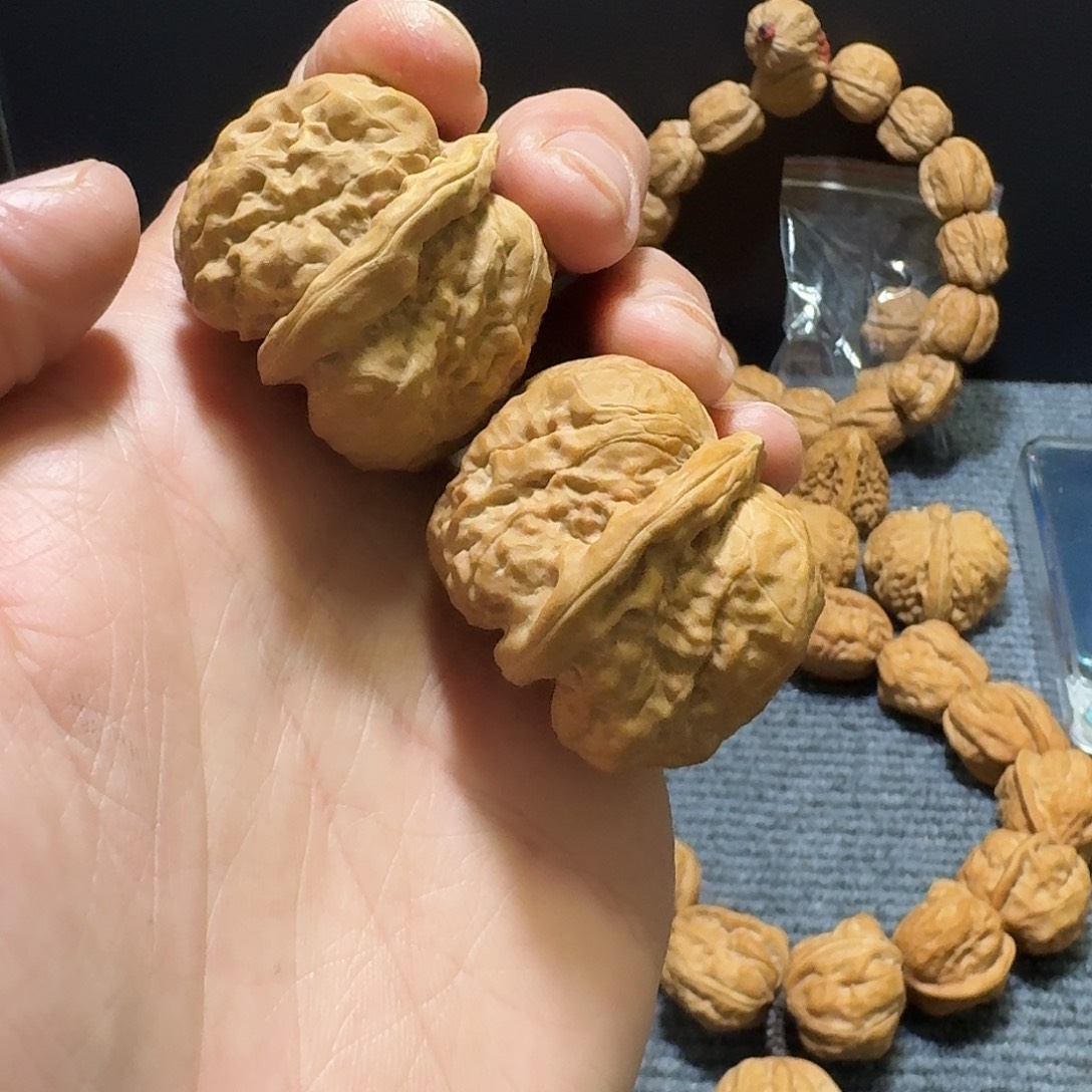 文玩核桃把件蛤蟆头练手40尺