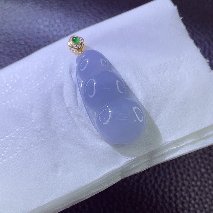 翡翠颈饰18K金镶嵌翡翠
