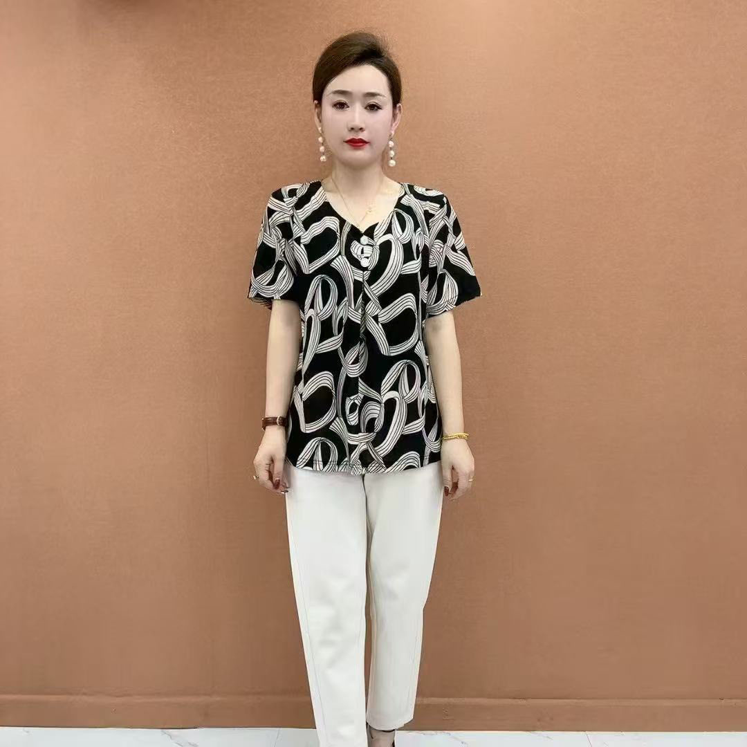 中老年妈妈装宽松时尚印花女装百搭休闲v领减龄显瘦