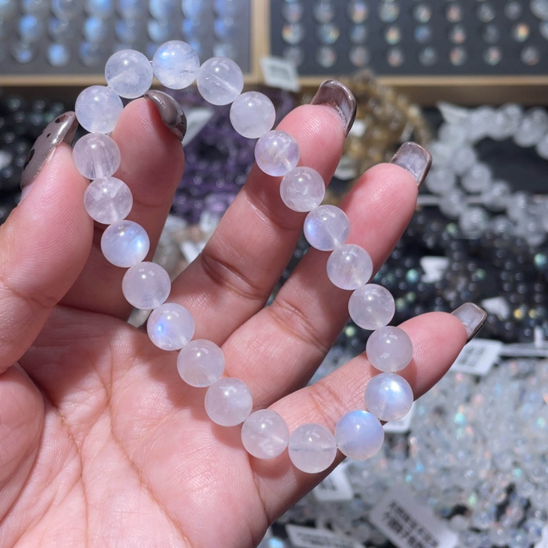 K***y手链未镶嵌长石奶油体蓝月光8mm+