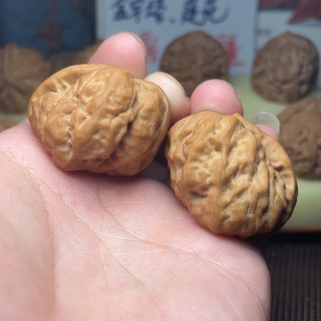 文玩核桃把件青蛙