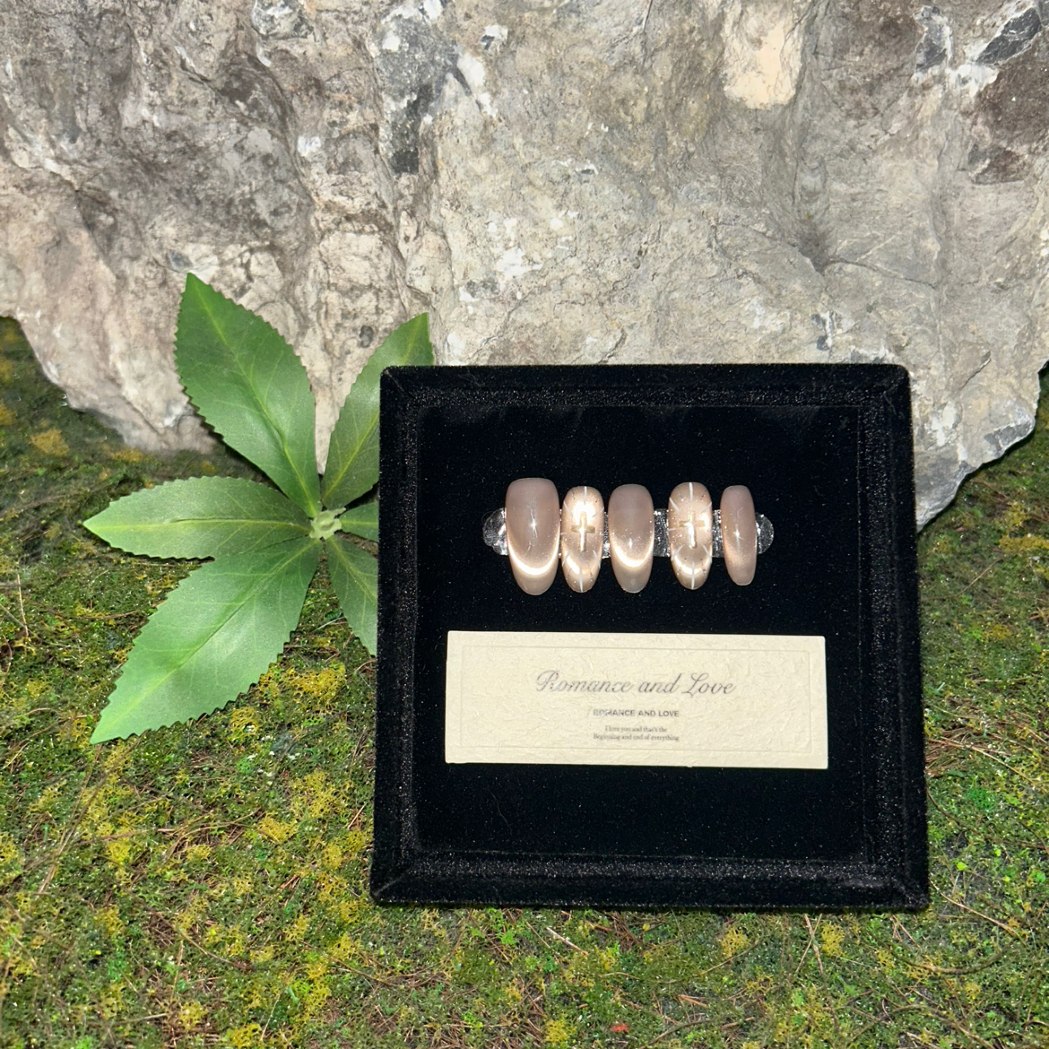 【神域圣光·改】十字架猫眼美甲高级裸色纯手工穿戴甲