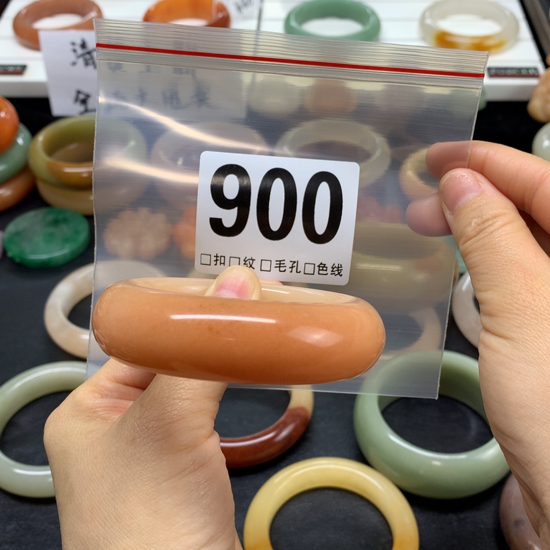 石英质玉手镯未镶嵌别****果