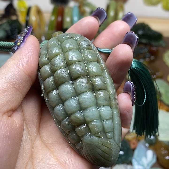 蛇纹石玉手把未镶嵌