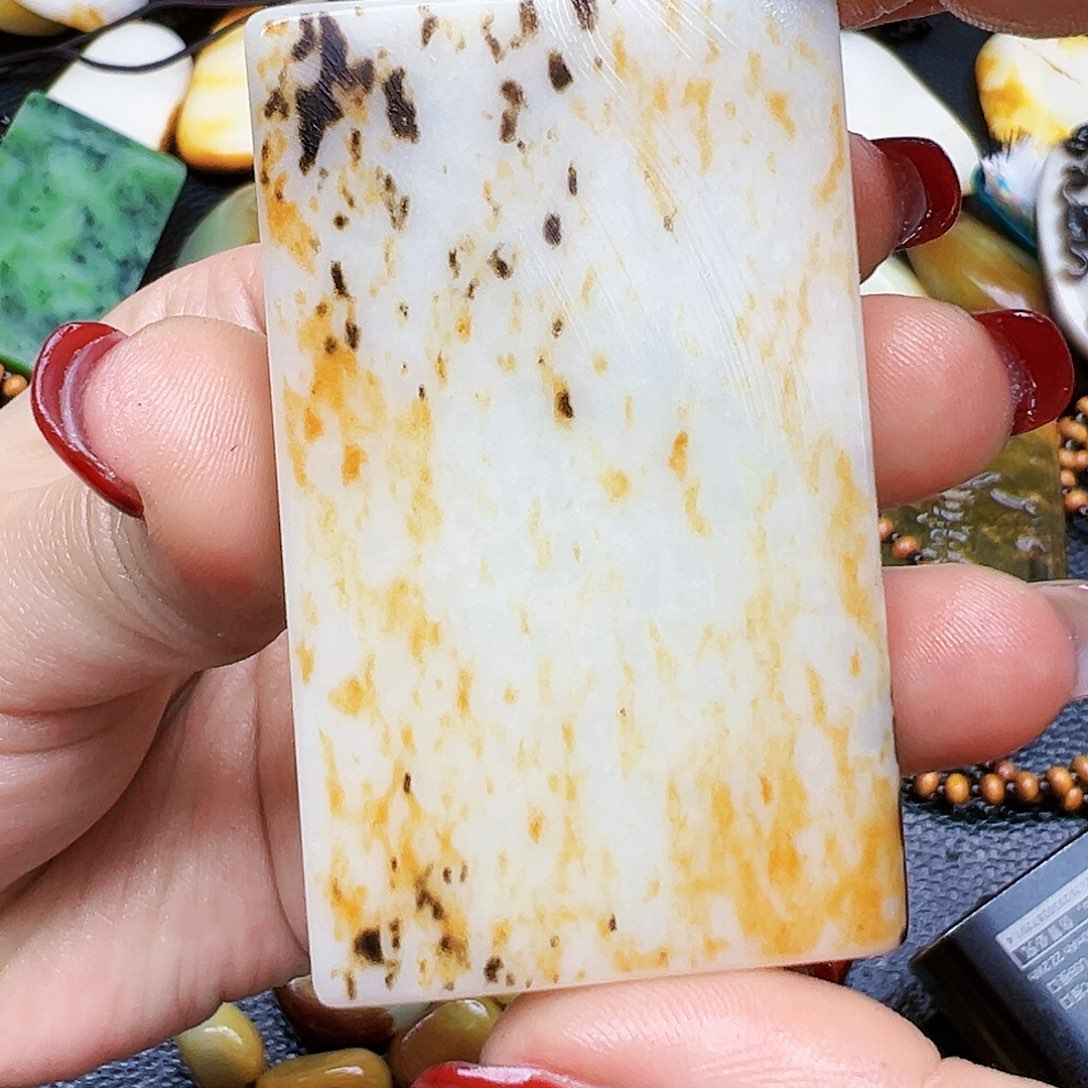 和田玉挂件未镶嵌