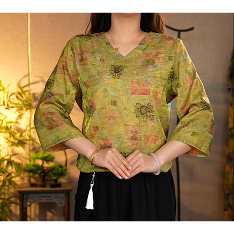 【172浮光金花萝】2025年气质百搭妈妈装小衫