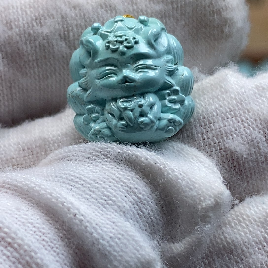 绿松石未镶嵌珠宝奇石