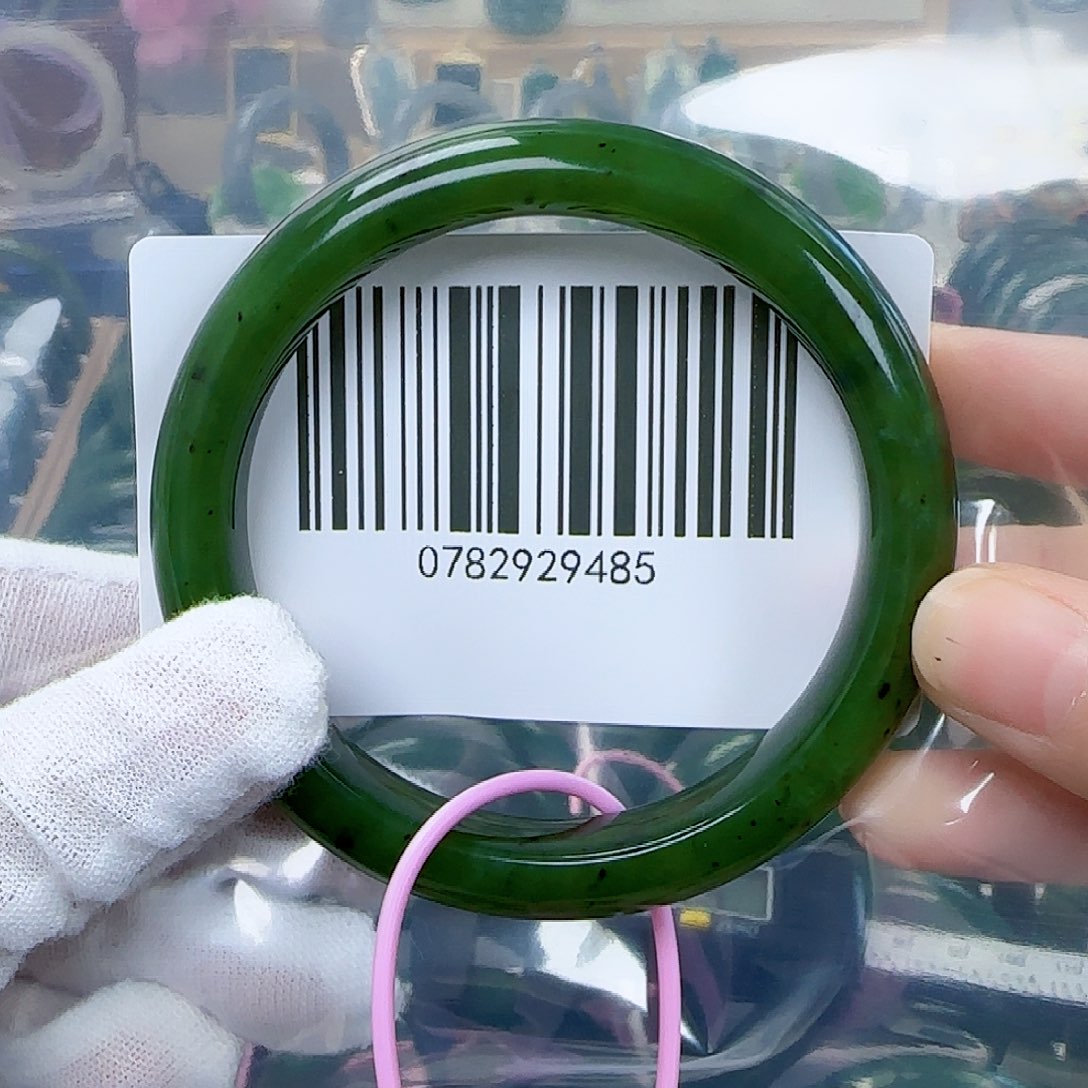 和田玉（碧玉）手镯未镶嵌包容5960