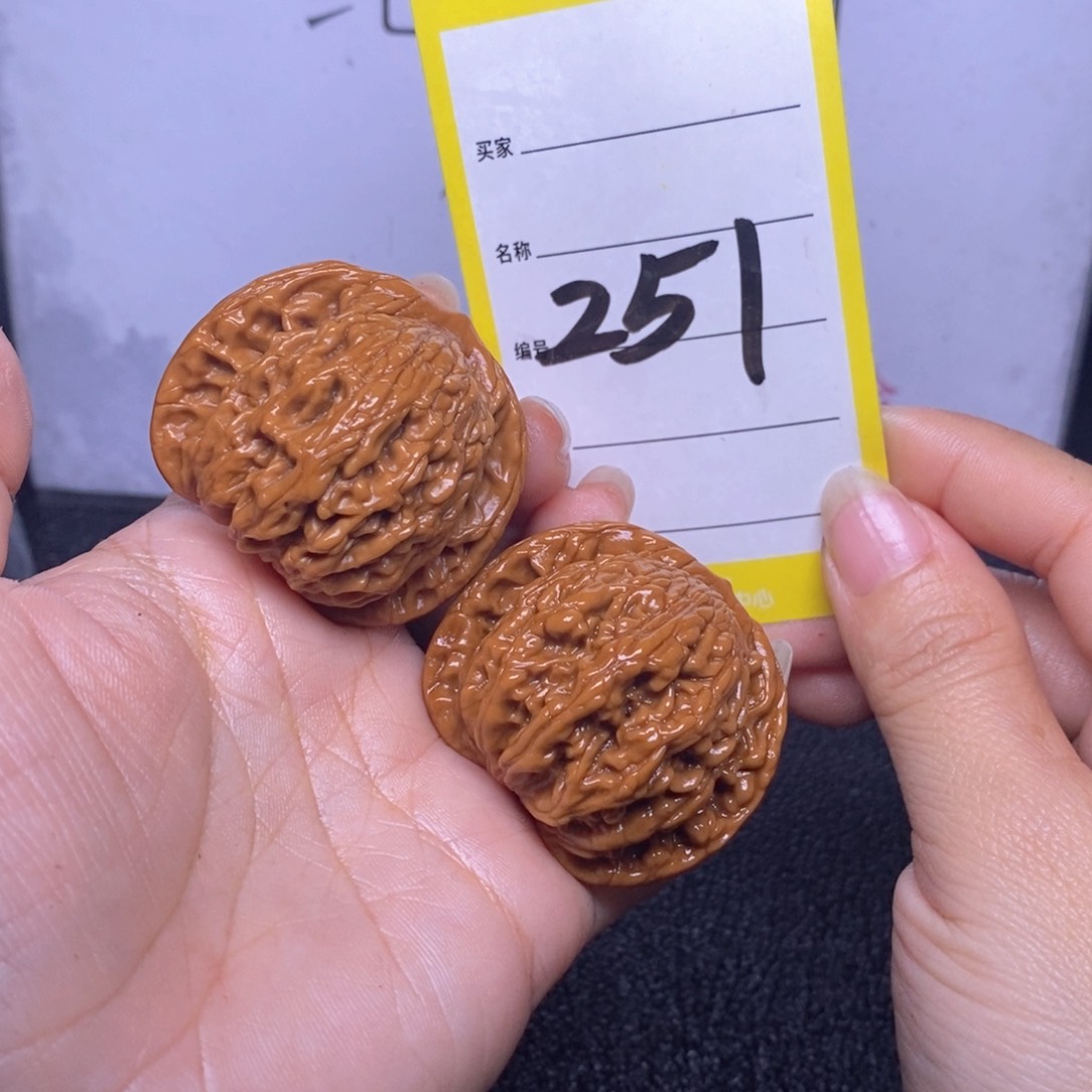 文玩核桃把件251/42虎头