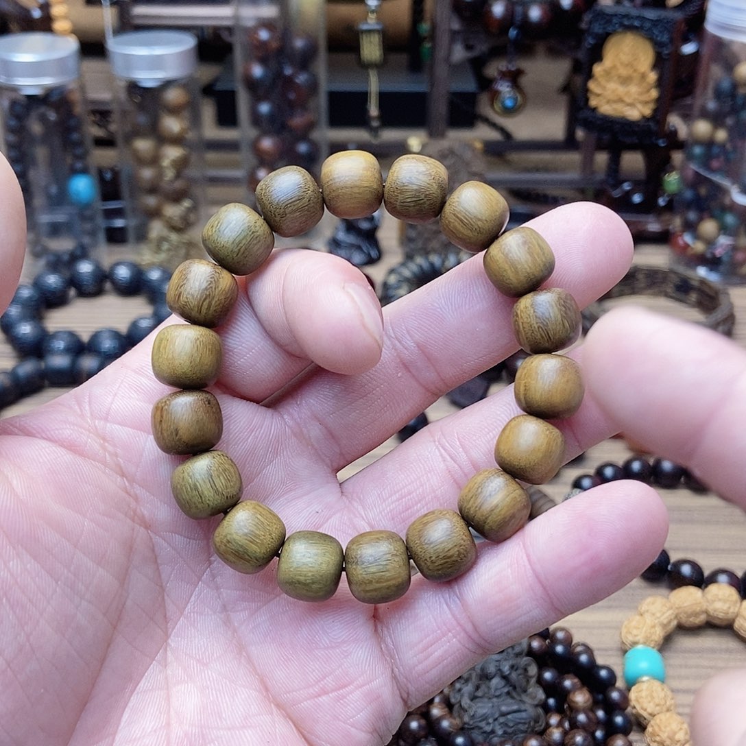 滴血莲花菩提手串