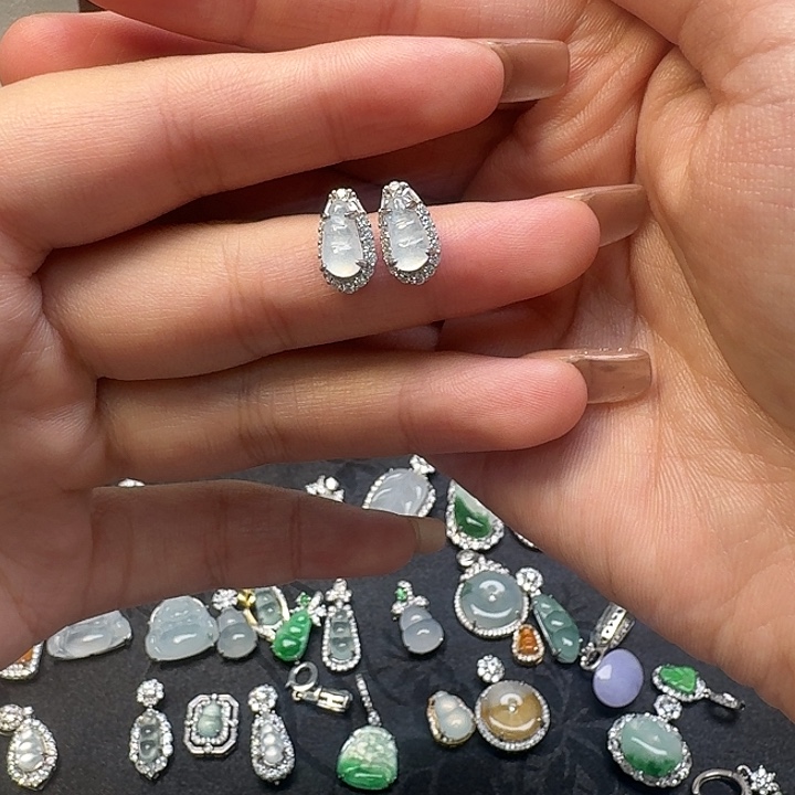 小***人翡翠银S925镶嵌耳饰耳钉