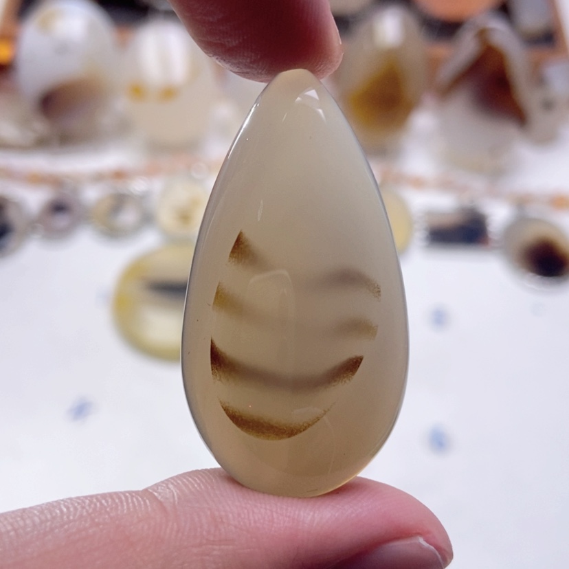 【闪购商品】玛瑙/玉髓颈饰未镶嵌