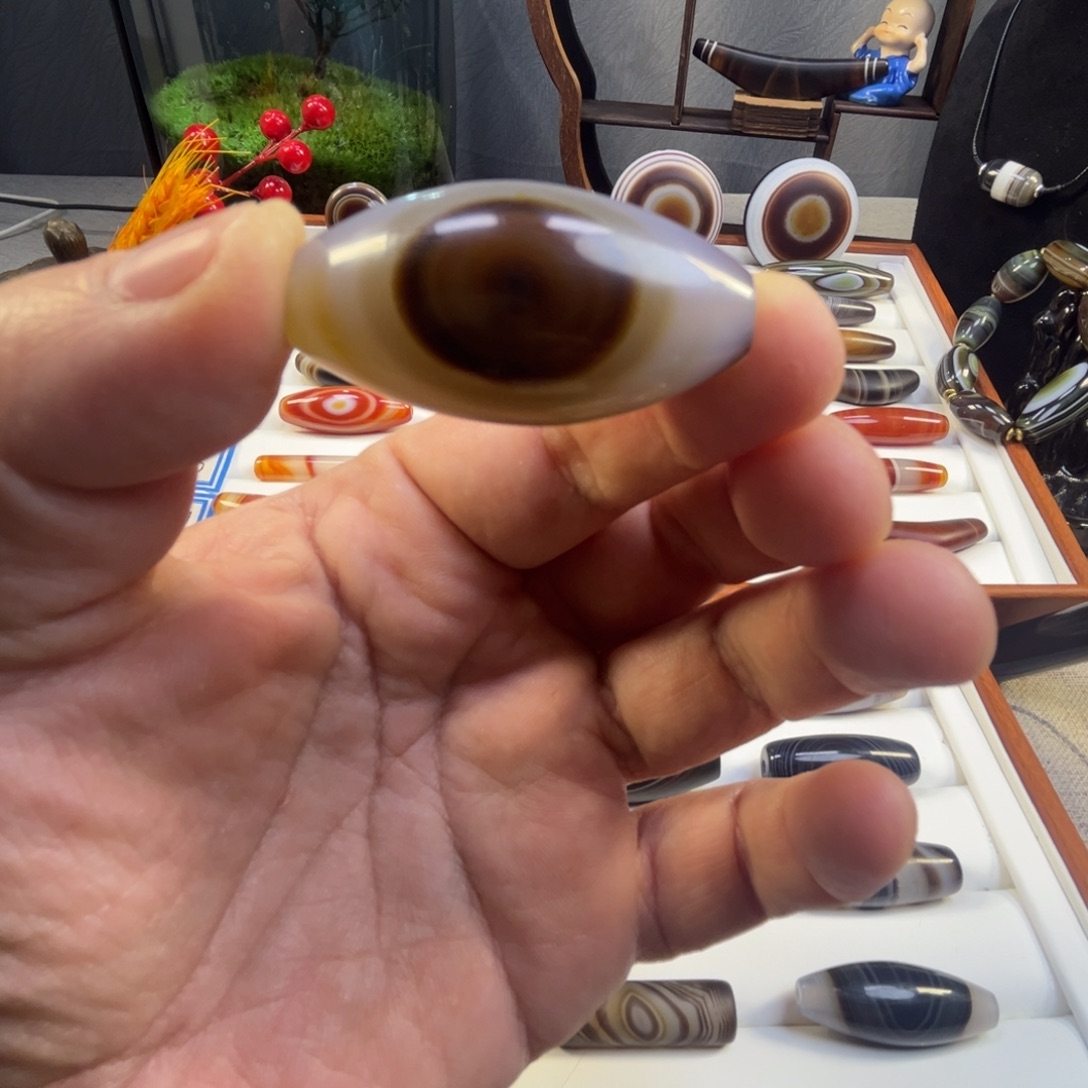 火***械玛瑙/玉髓未镶嵌珠宝半成品