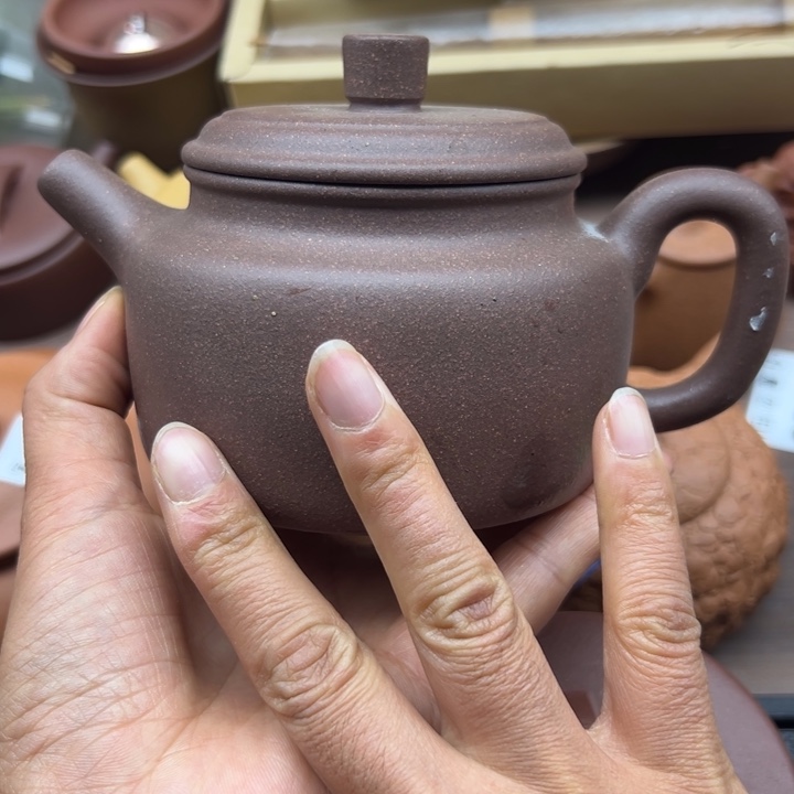 茶壶紫砂紫泥半手300