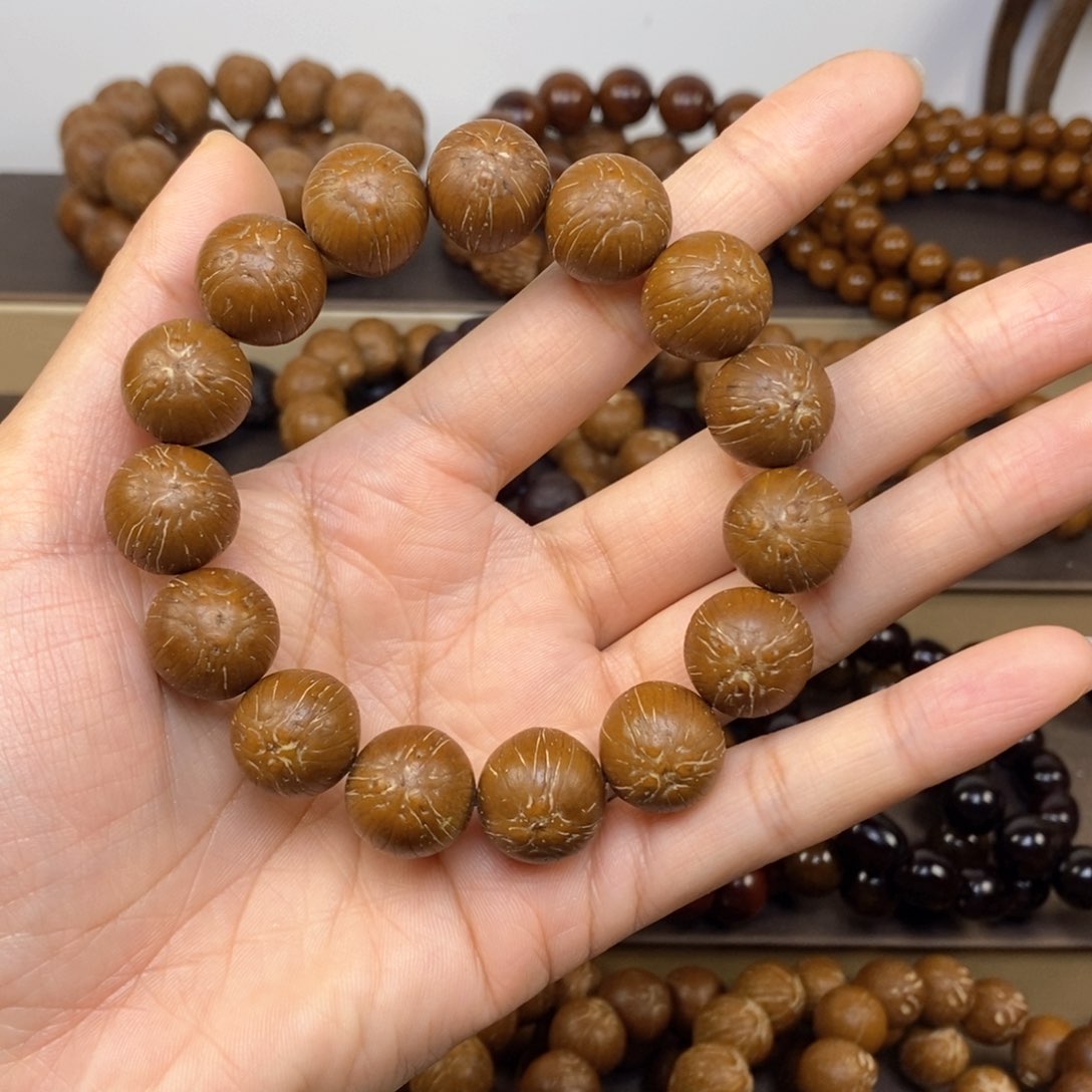 紫金鼠手串阿****色15正圆原皮