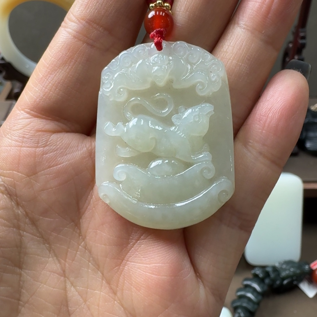和田玉未镶嵌吊坠(不含链)