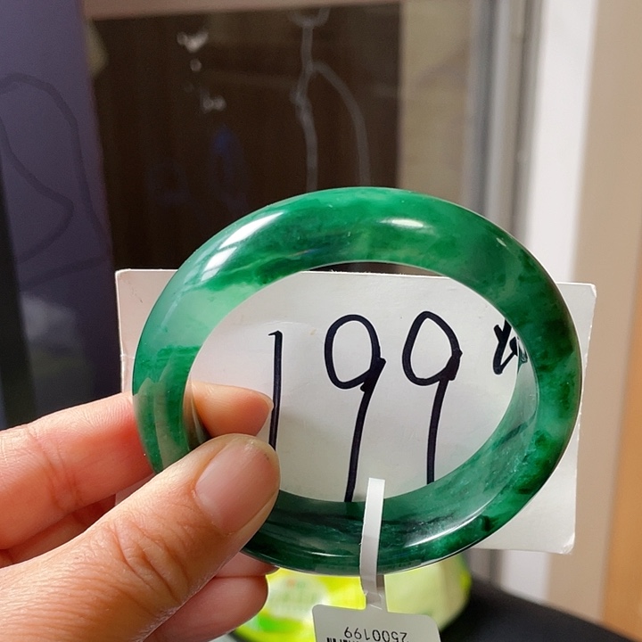 石英质玉手镯未镶嵌瑶58