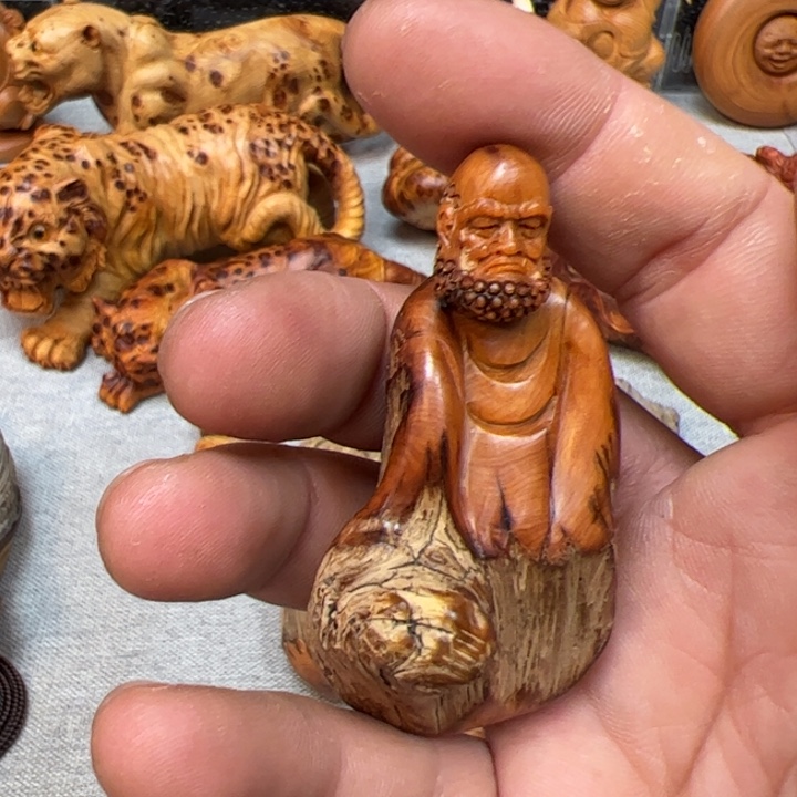 柏木军**哥手把件的设计和制作
